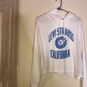 Levi’s womens slightly cropped hoodie